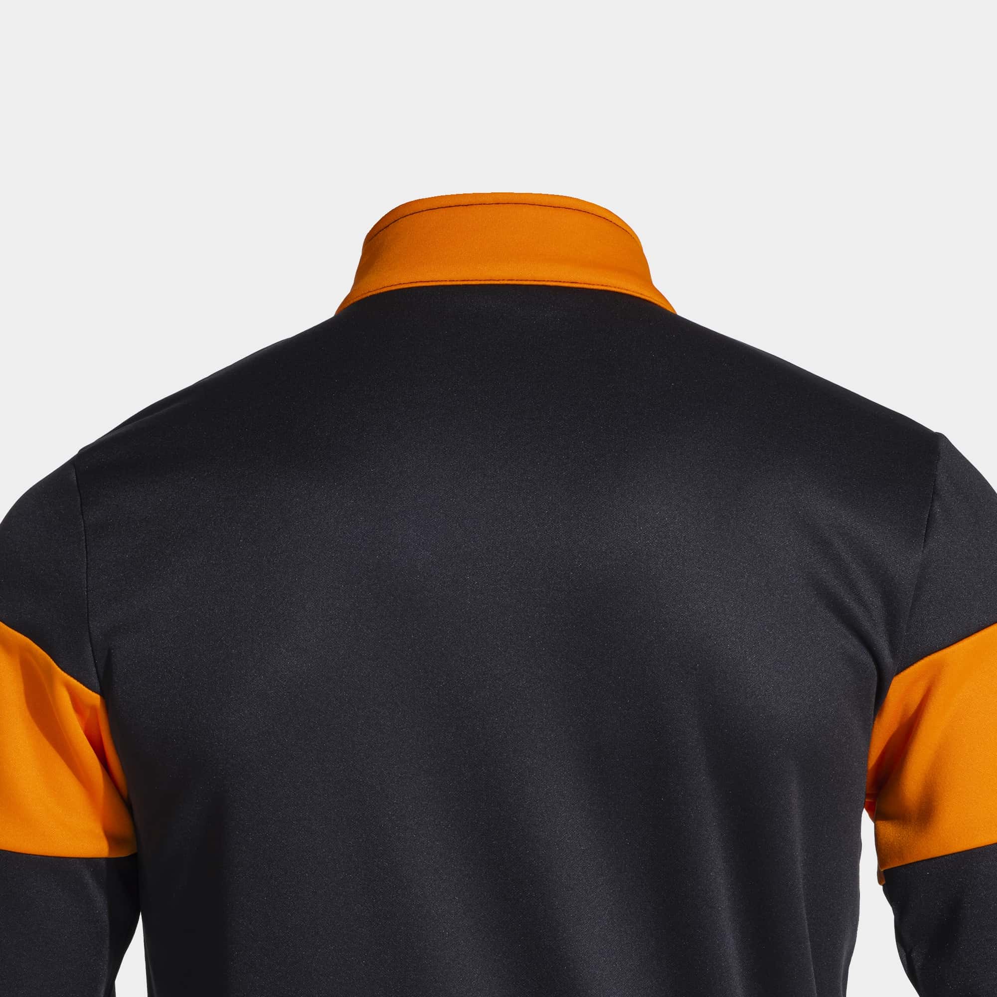 Tracksuit man Danubio III