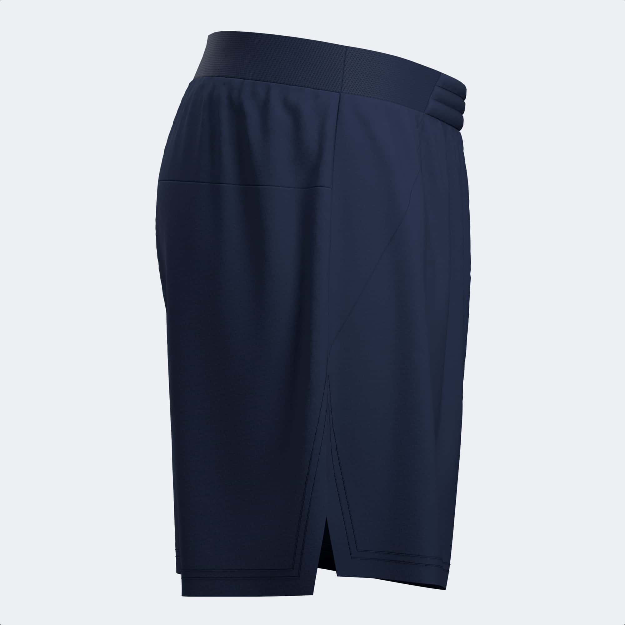 Bermuda shorts man Core