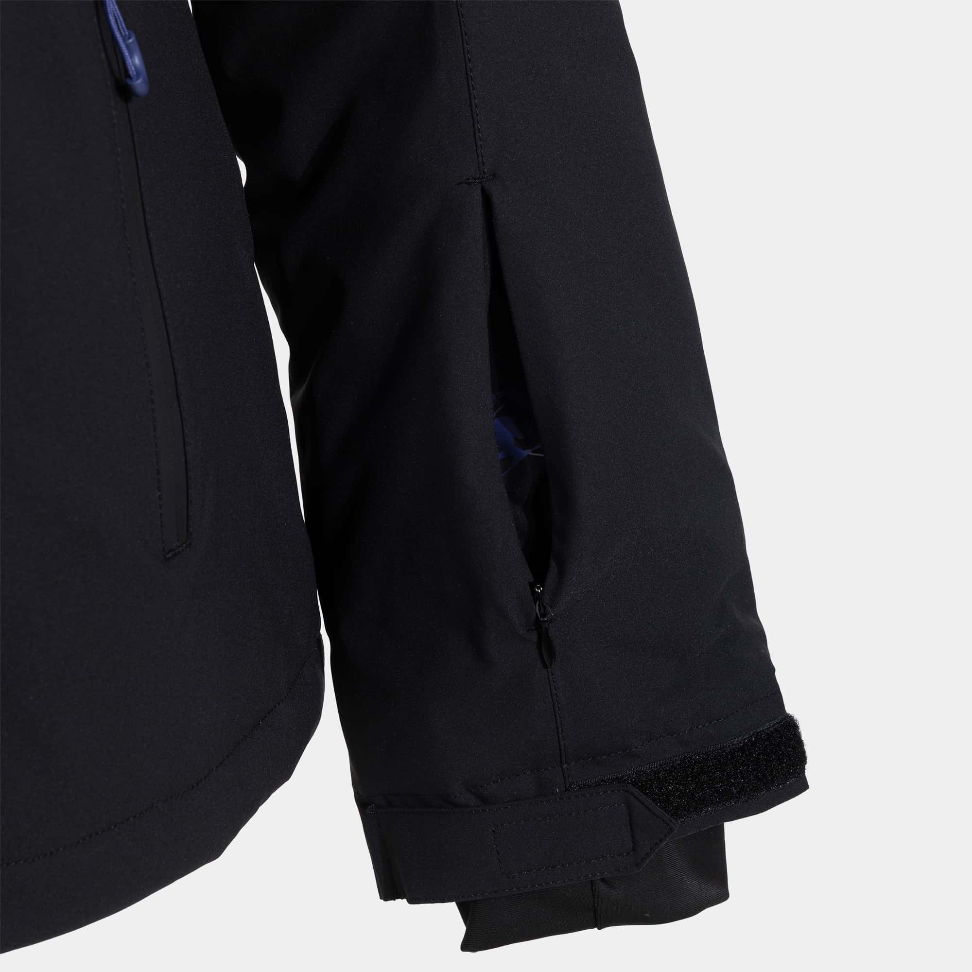 Anorak woman Alpes
