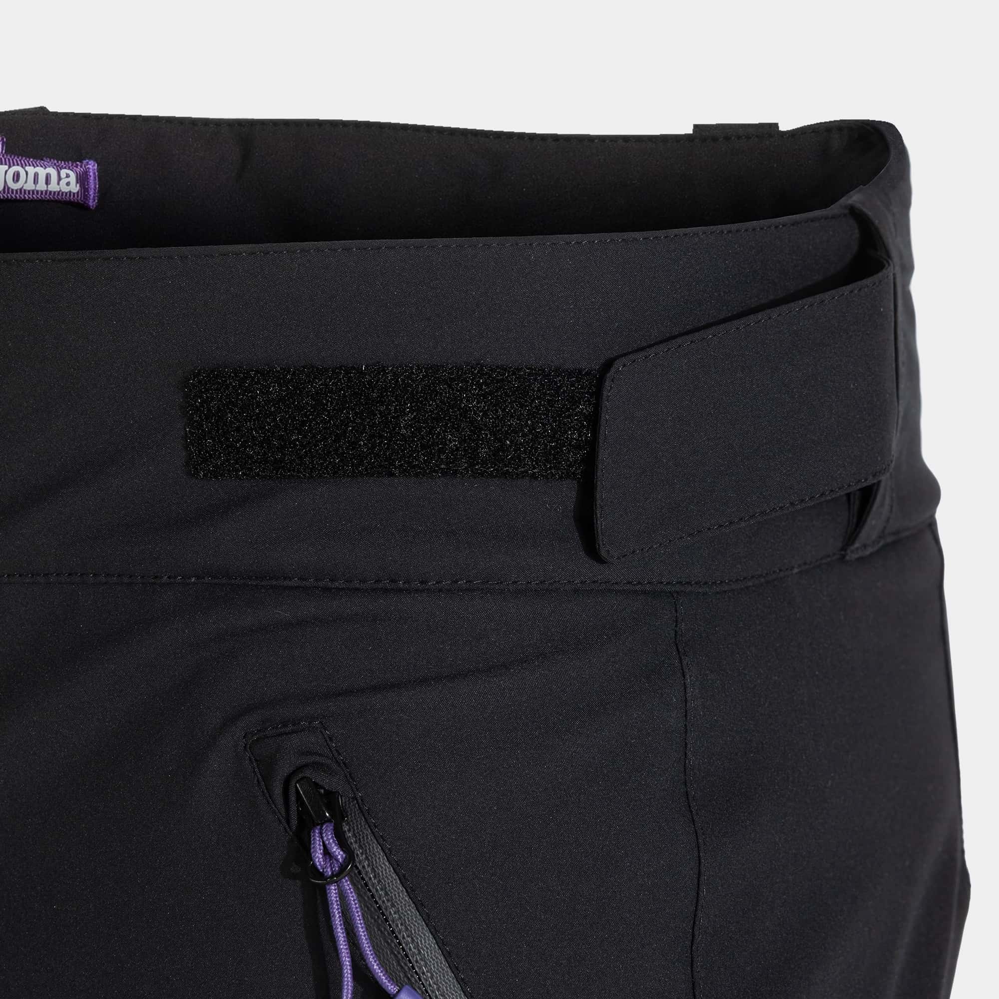Longs pants man Everest