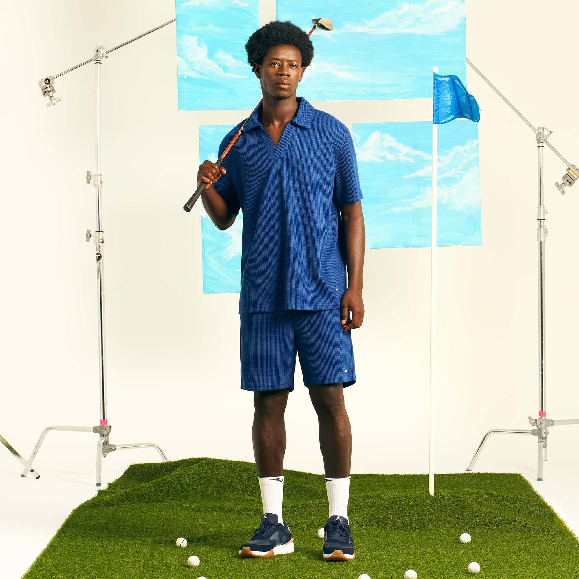 Bermuda shorts man Mimetic