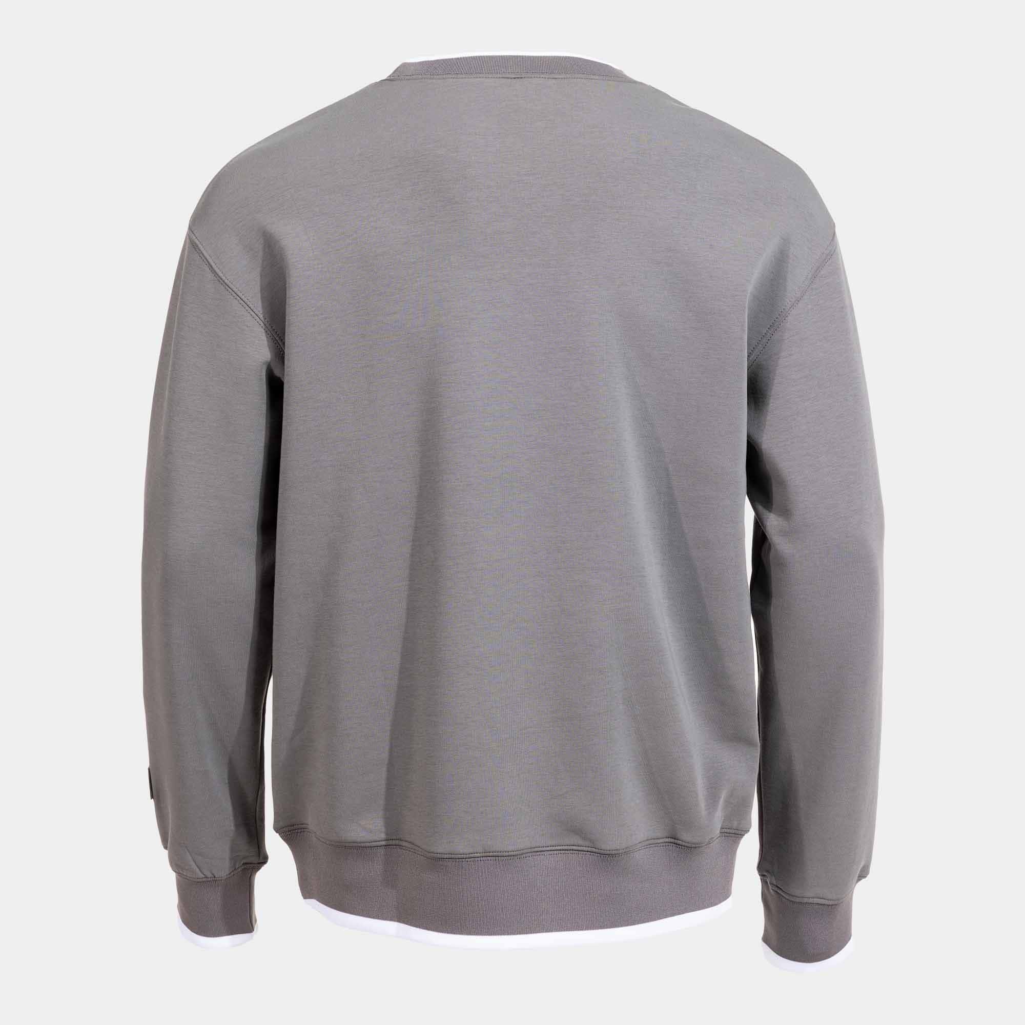 Sweatshirt man Step