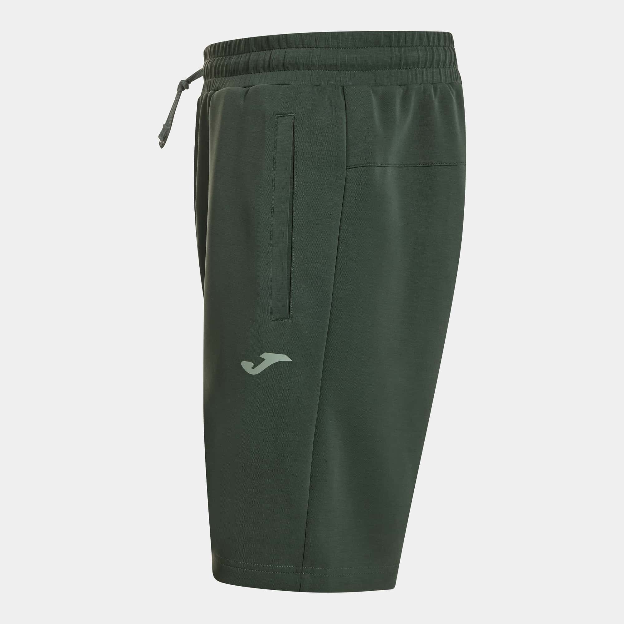 Bermuda shorts man Breath