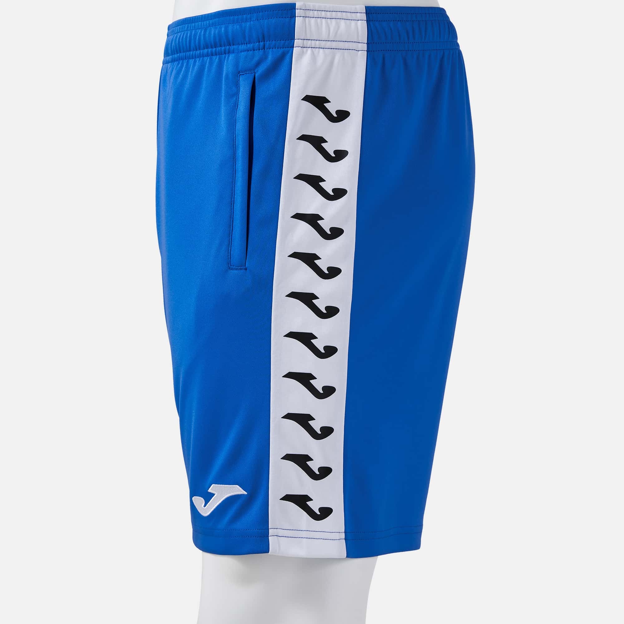 Bermuda shorts man Heroic