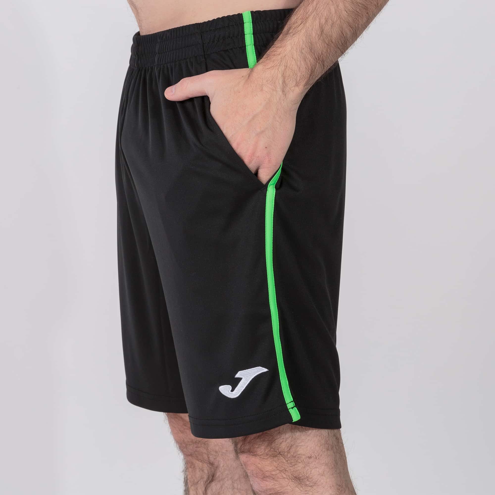 Bermuda shorts man Open III