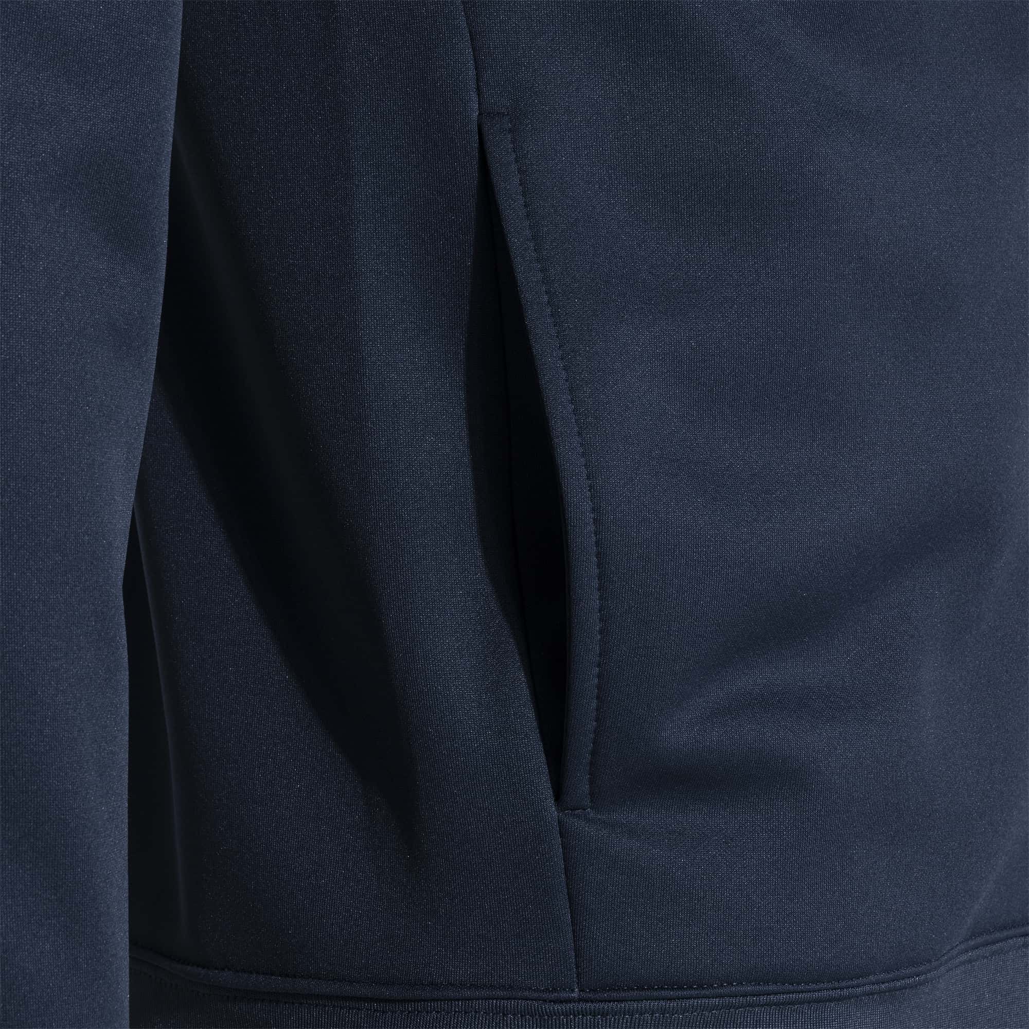 Tracksuit man Danubio III