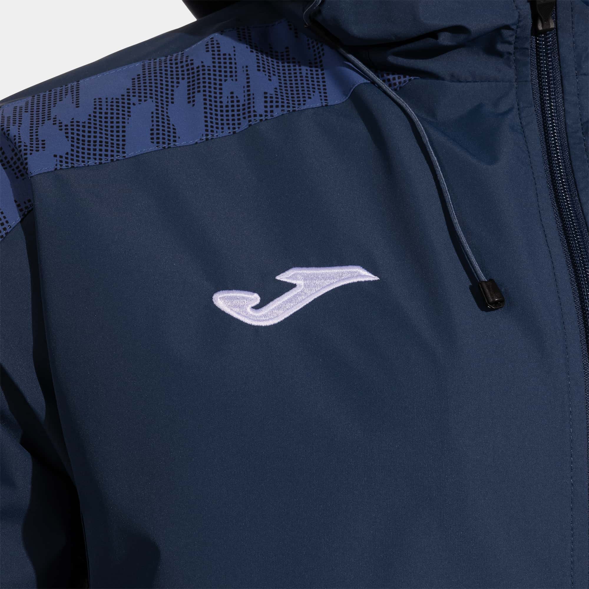 Rainjacket man Champions VIII 