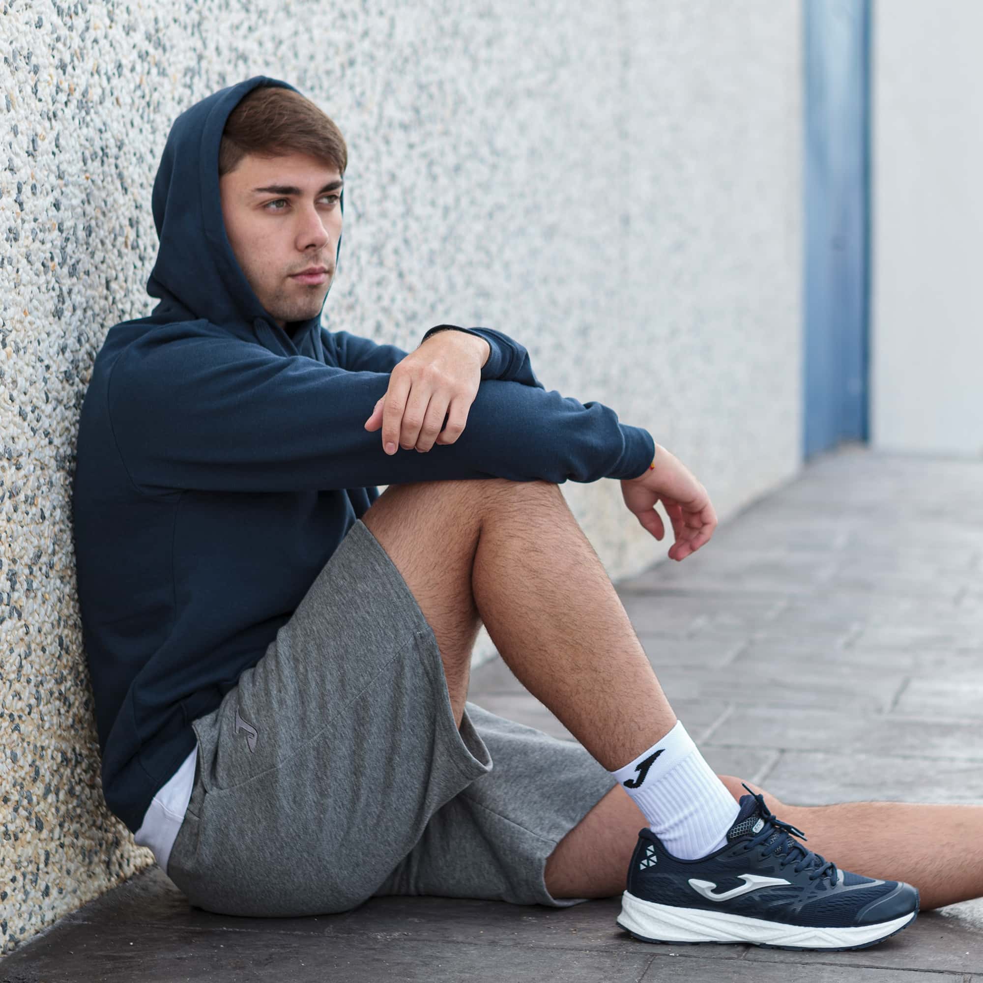 Hooded sweater man Montana