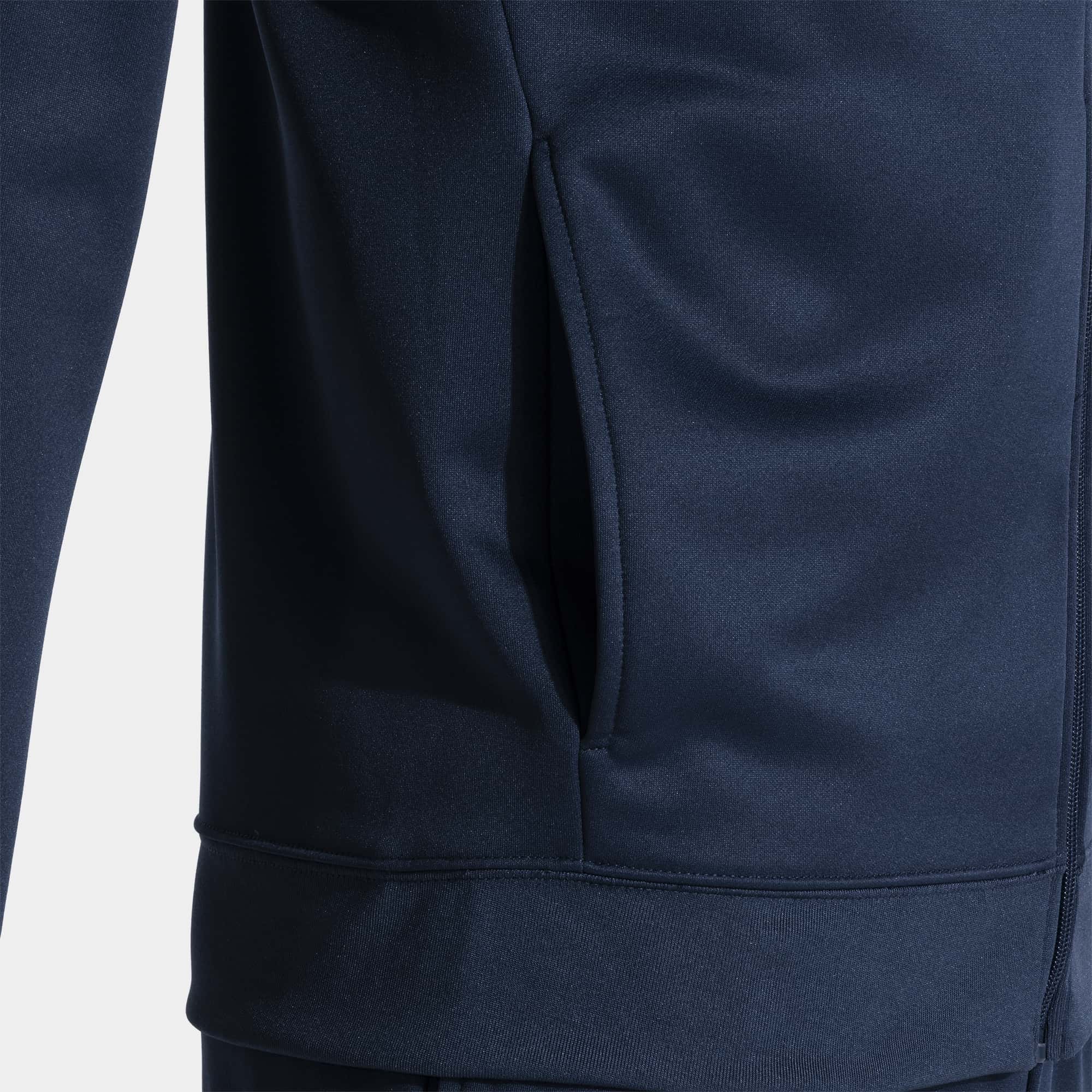 Tracksuit man Danubio III