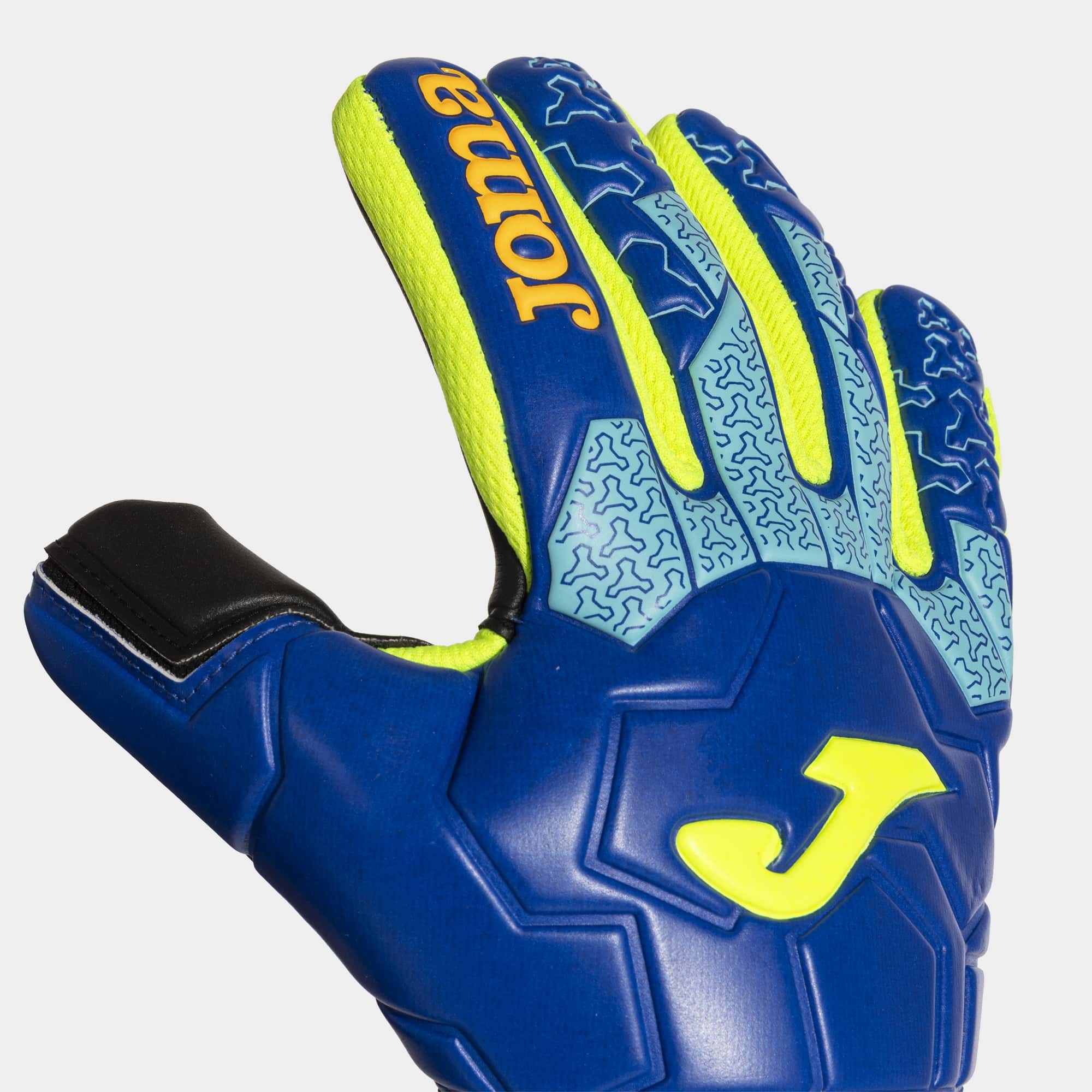 Football goalkeeper gloves Brave