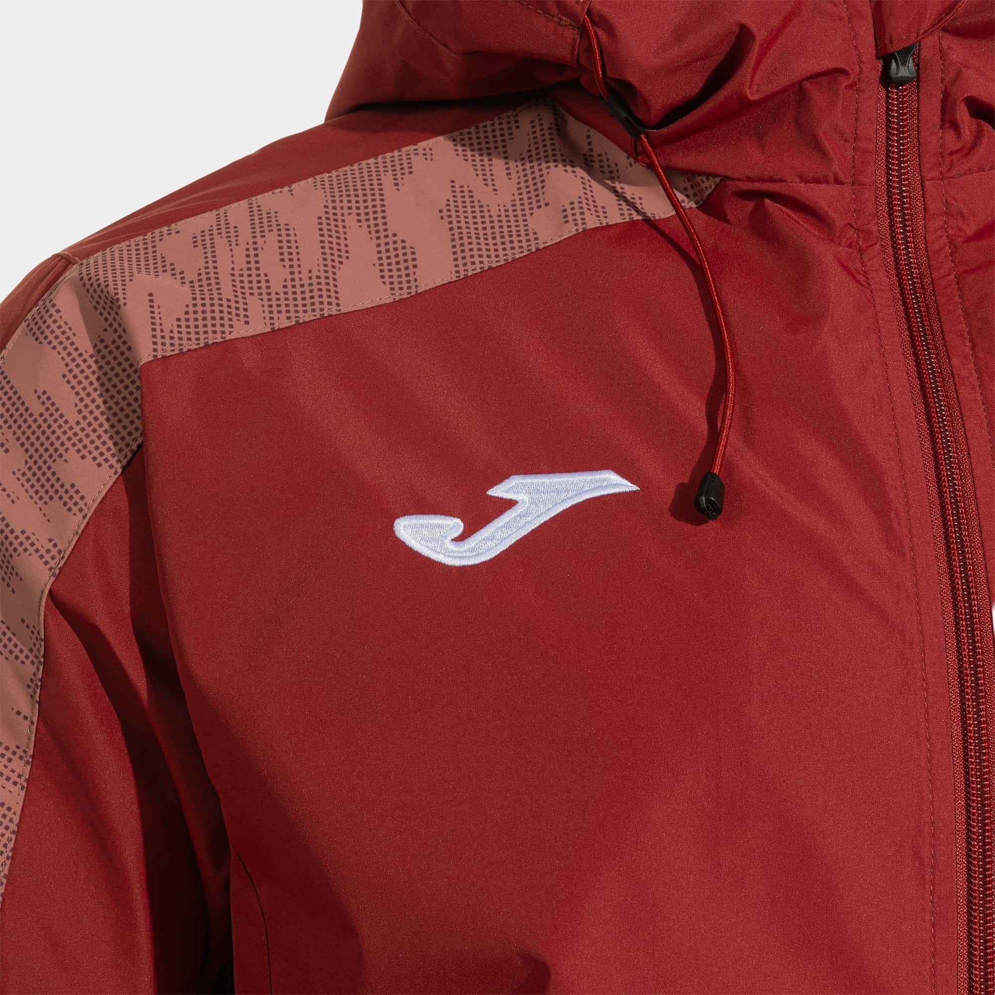 Rainjacket man Champions VIII 