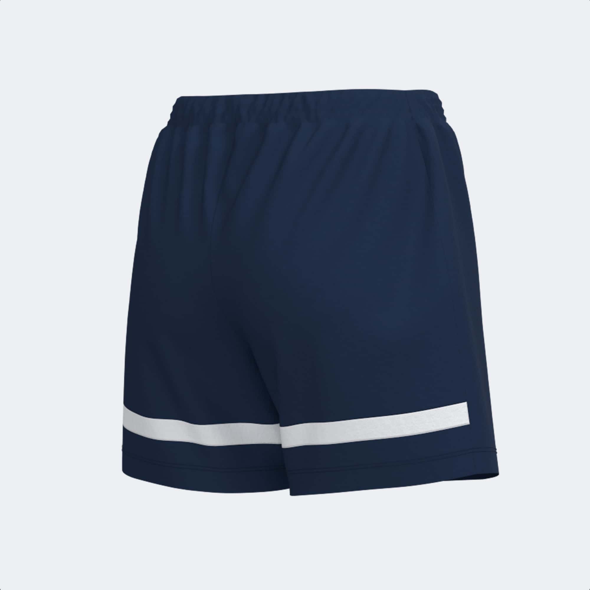 Shorts woman Tokyo