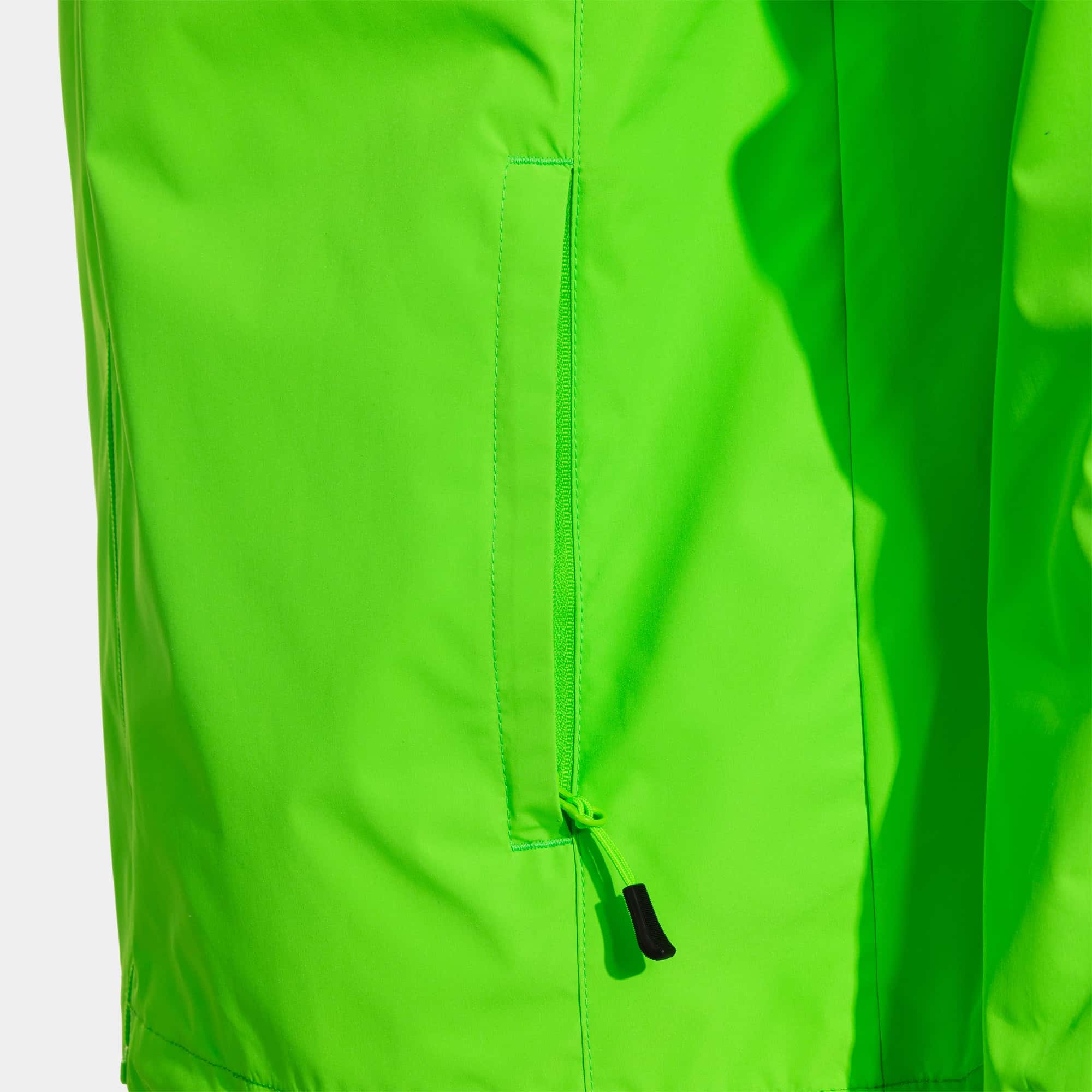 Rainjacket man Champions VIII 