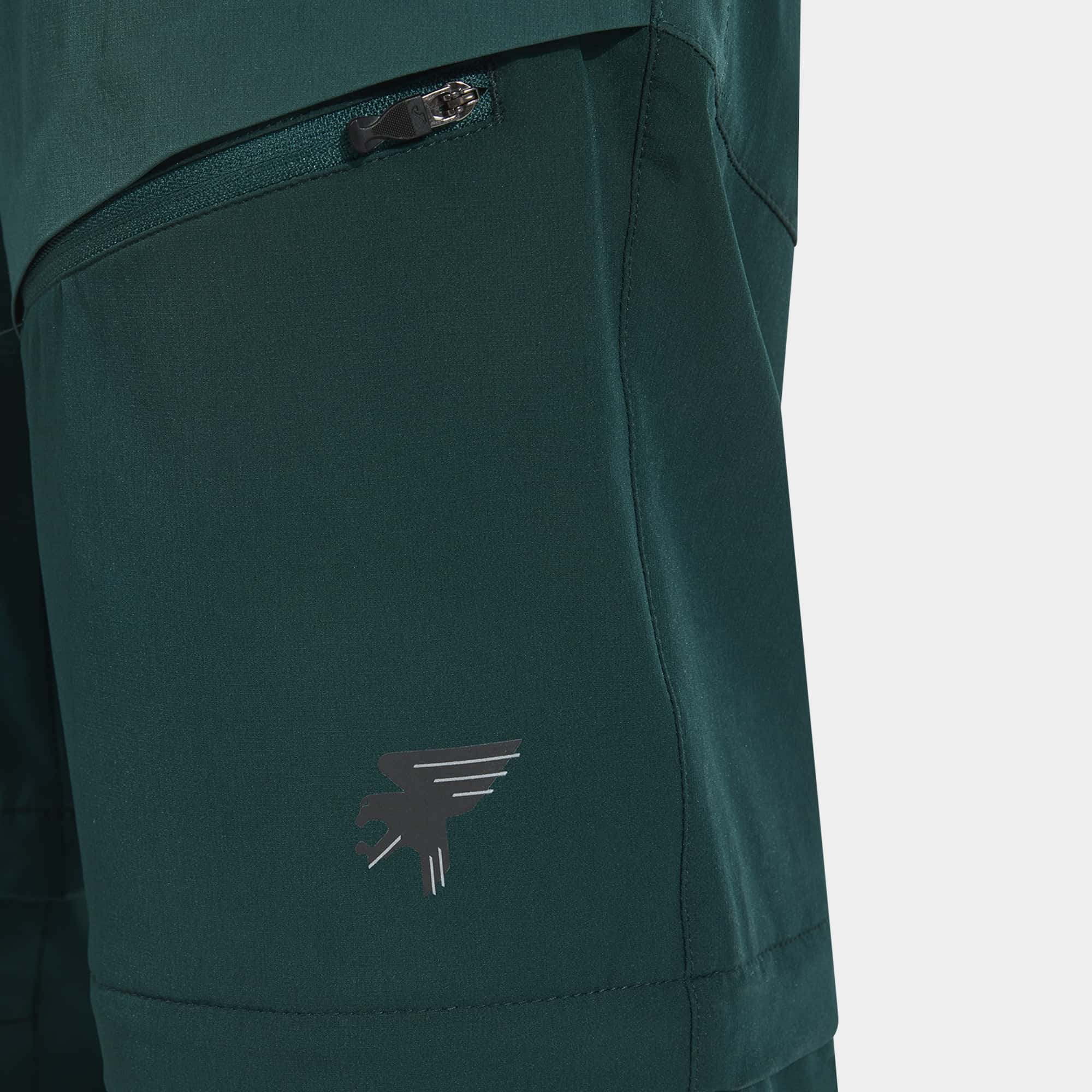Longs pants man Explorer