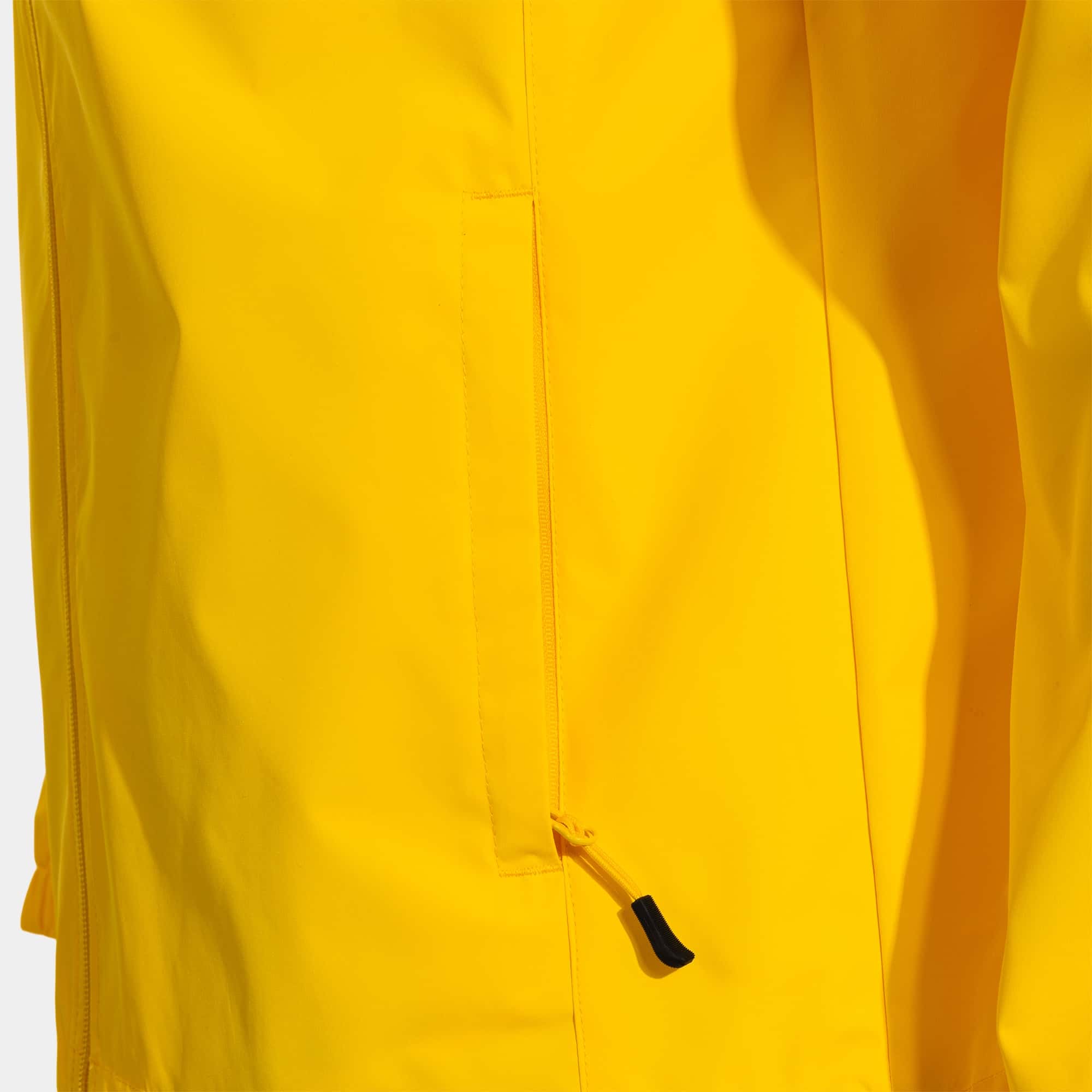 Rainjacket man Champions VIII 