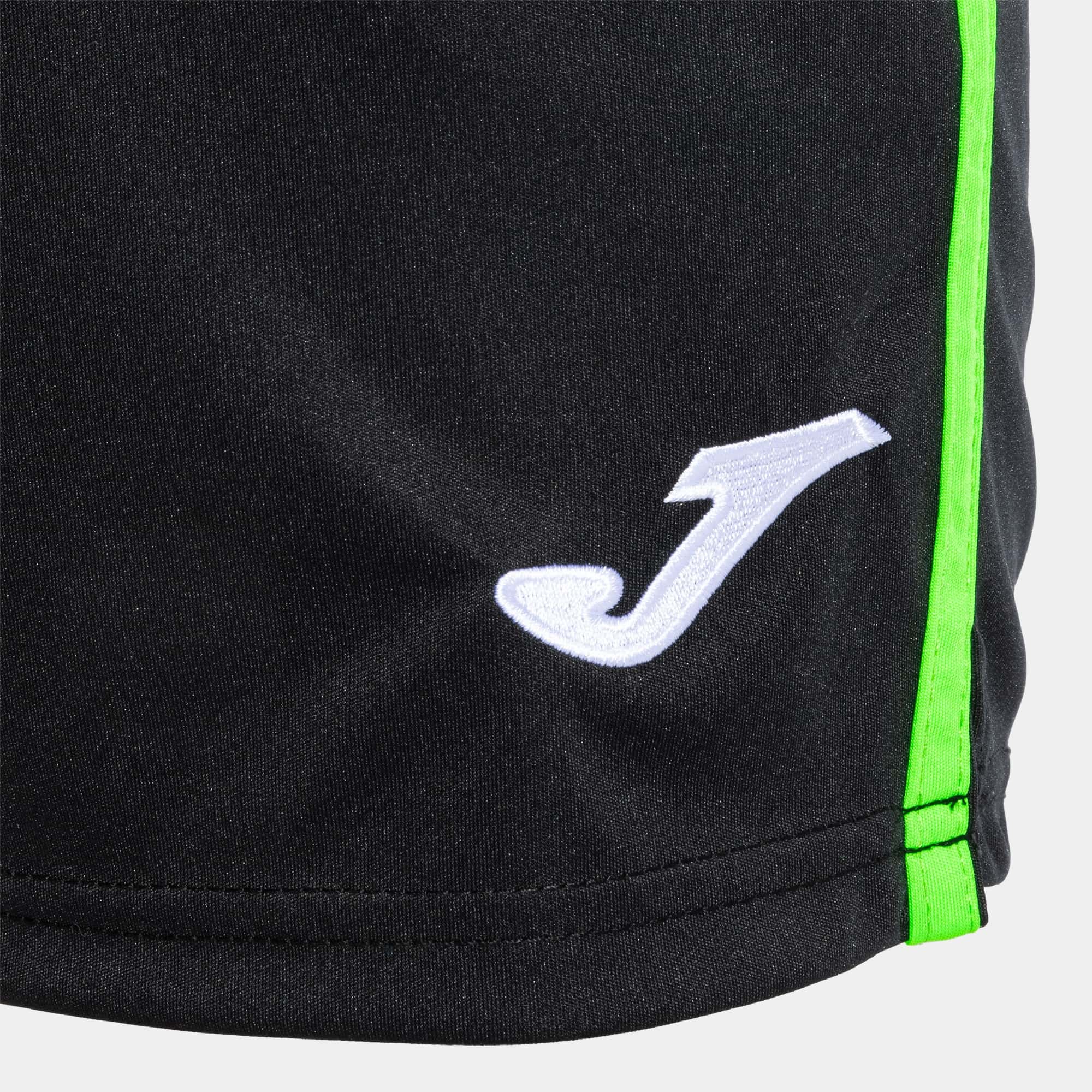 Bermuda shorts man Open III