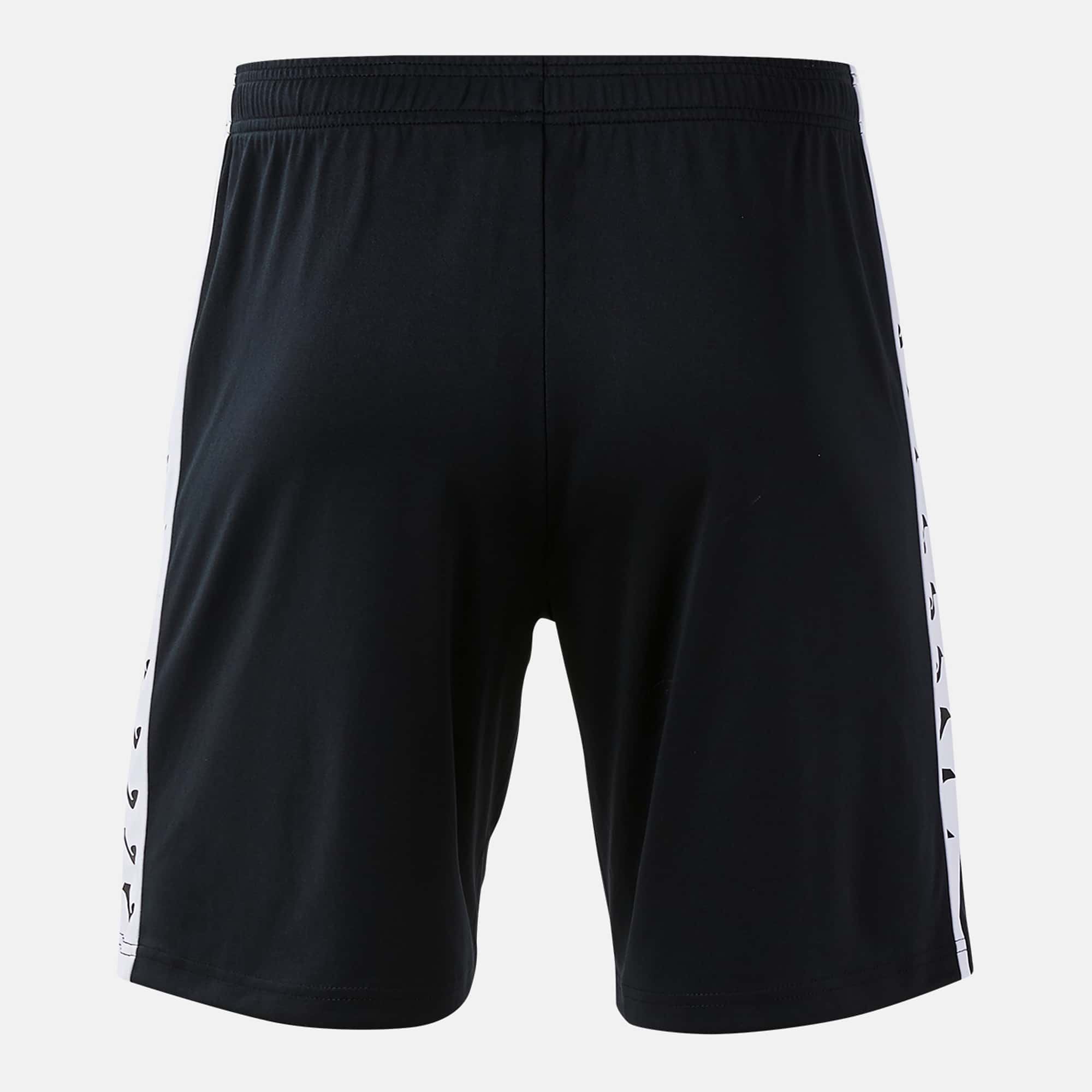 Bermuda shorts man Heroic