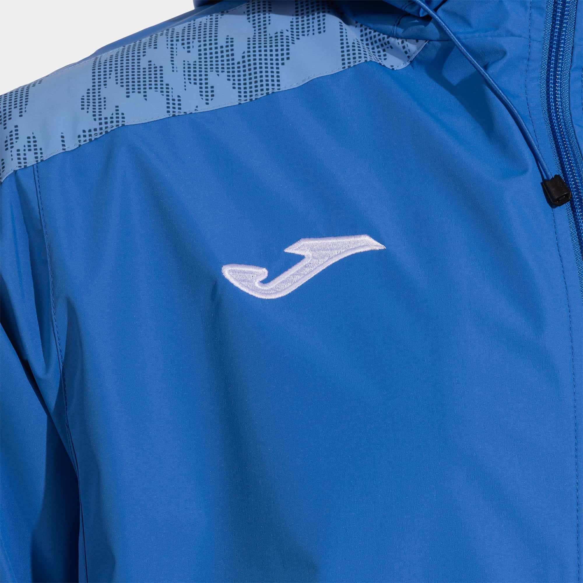 Rainjacket man Champions VIII 
