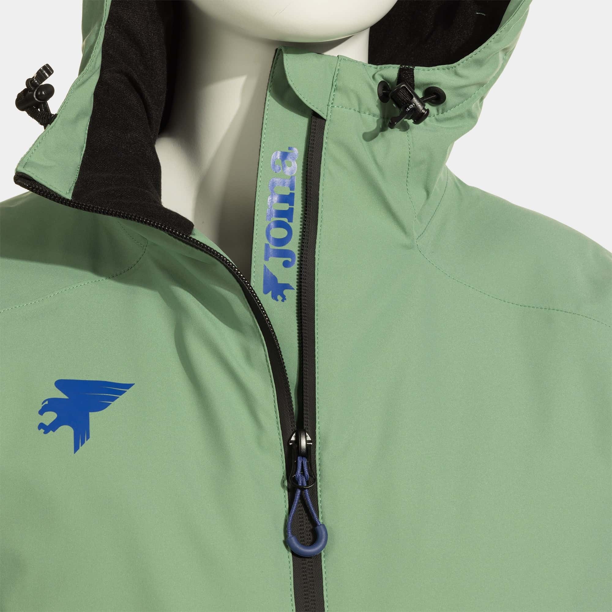 Anorak woman Alpes