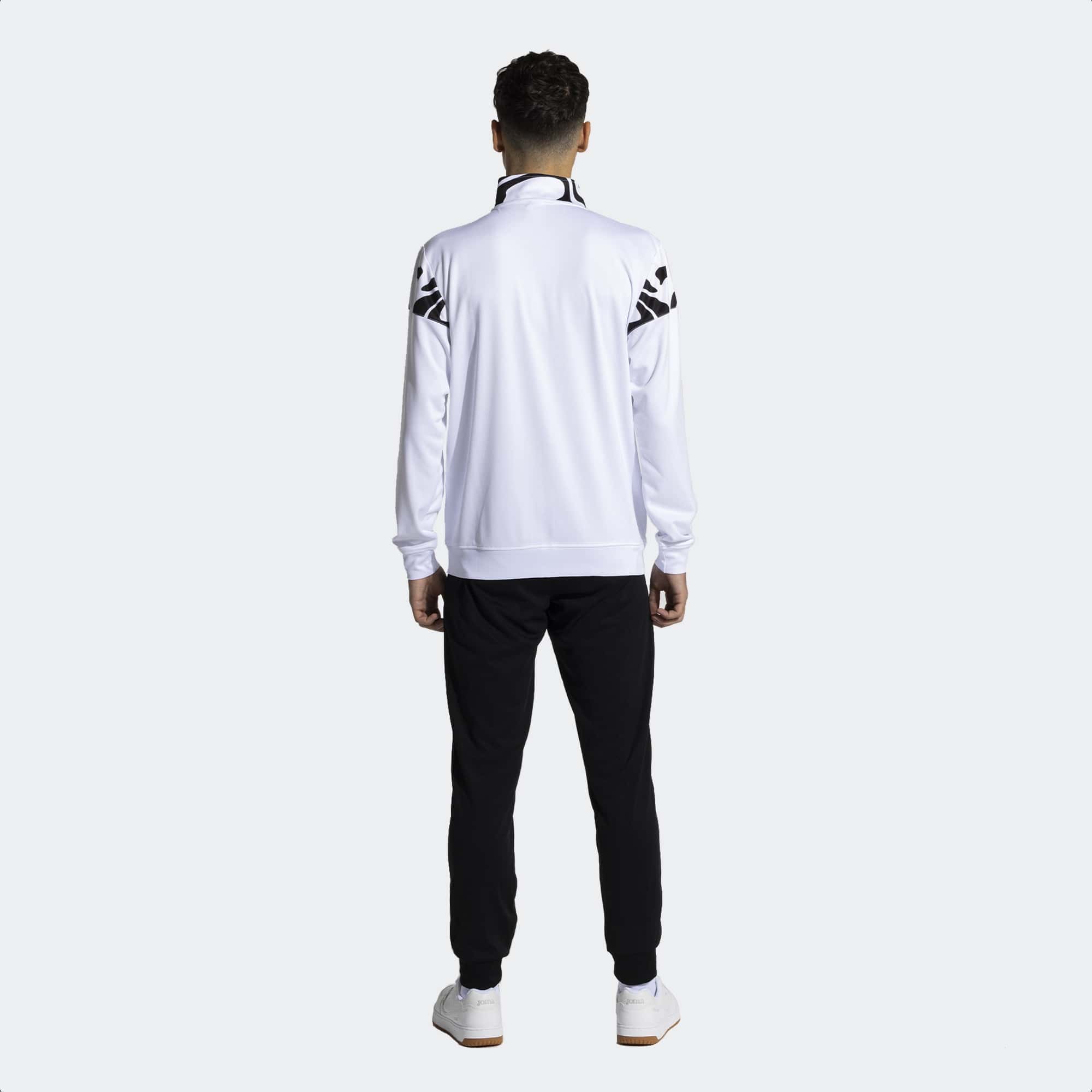 Tracksuit man Lion II