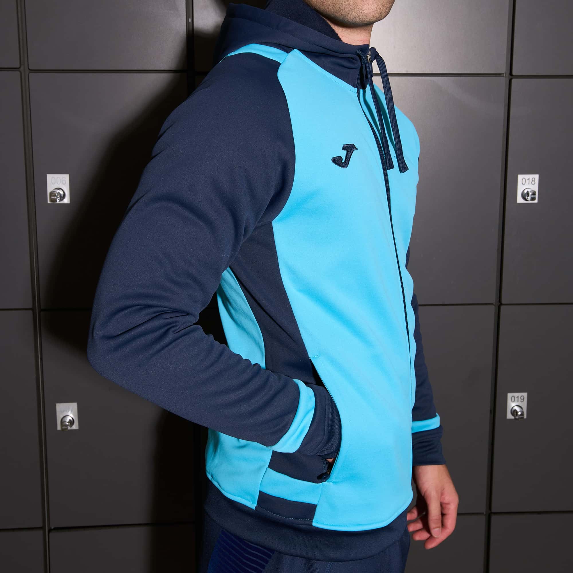 Tracksuit man Lider