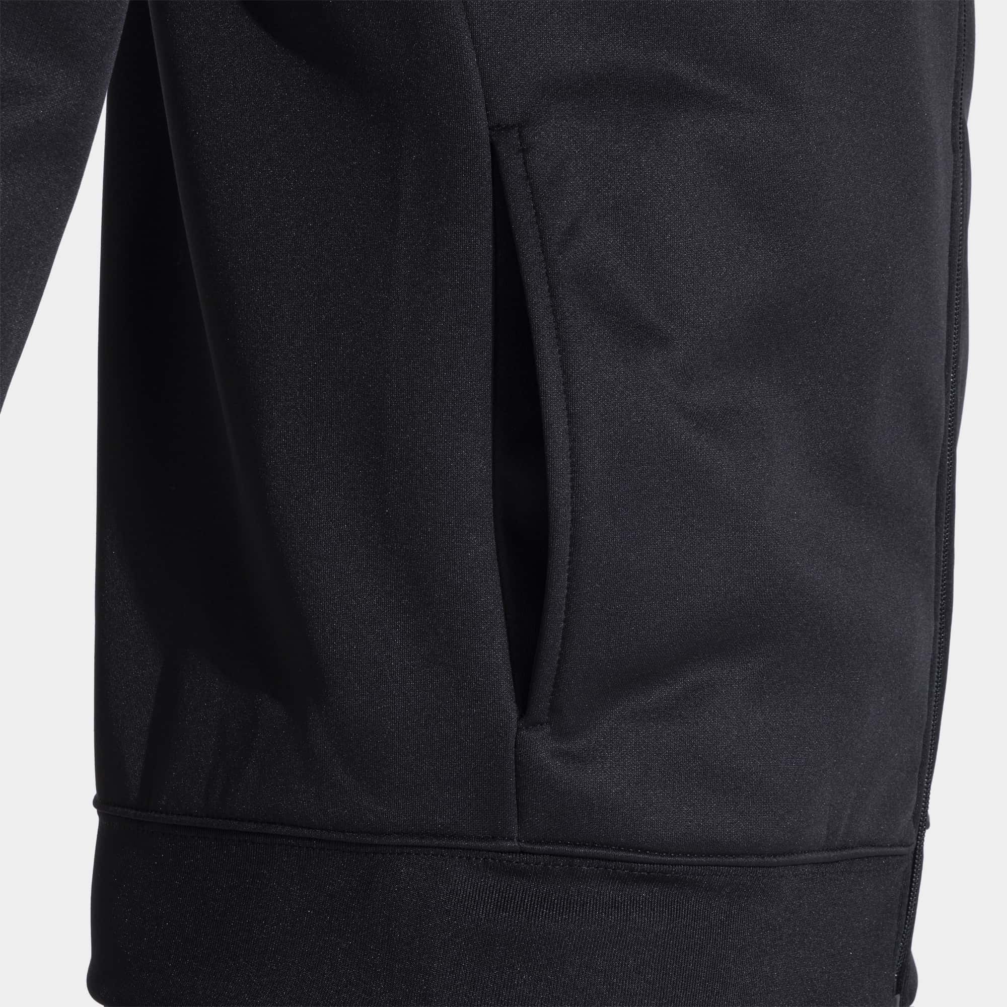 Tracksuit man Danubio III