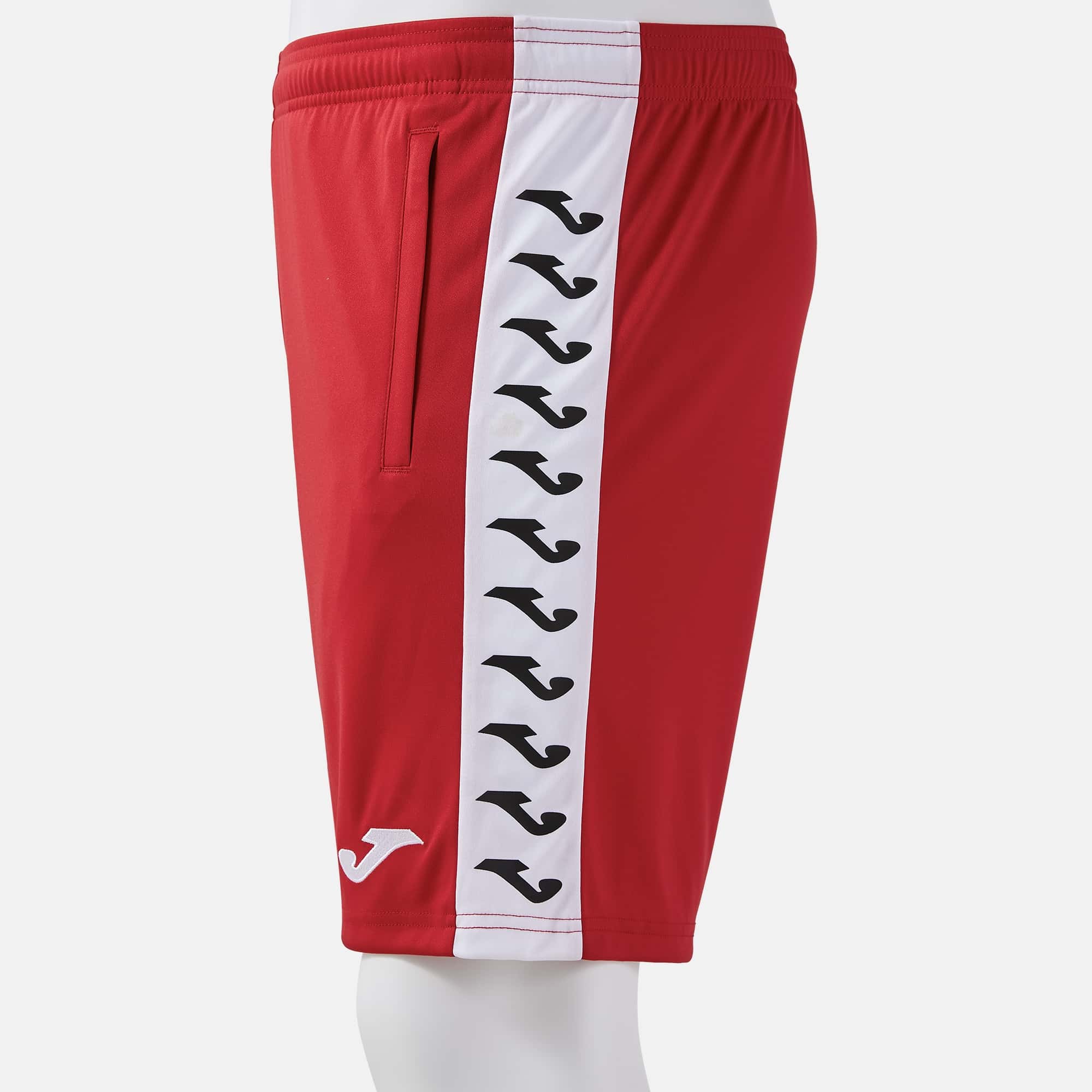 Bermuda shorts man Heroic