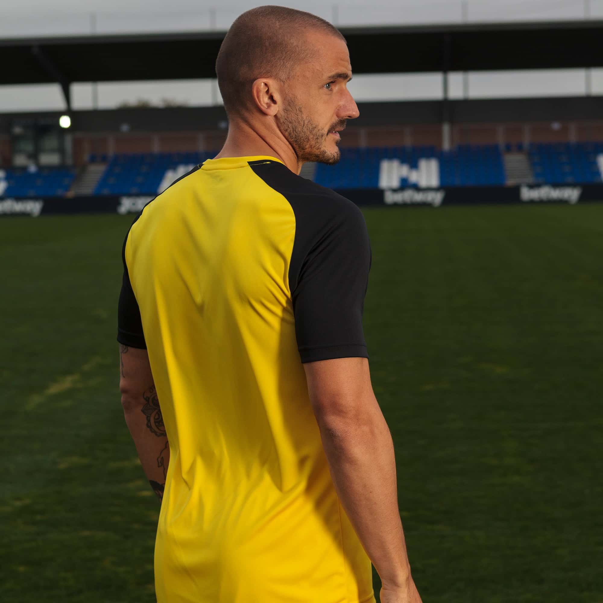 Shirt short sleeve man Academy IV