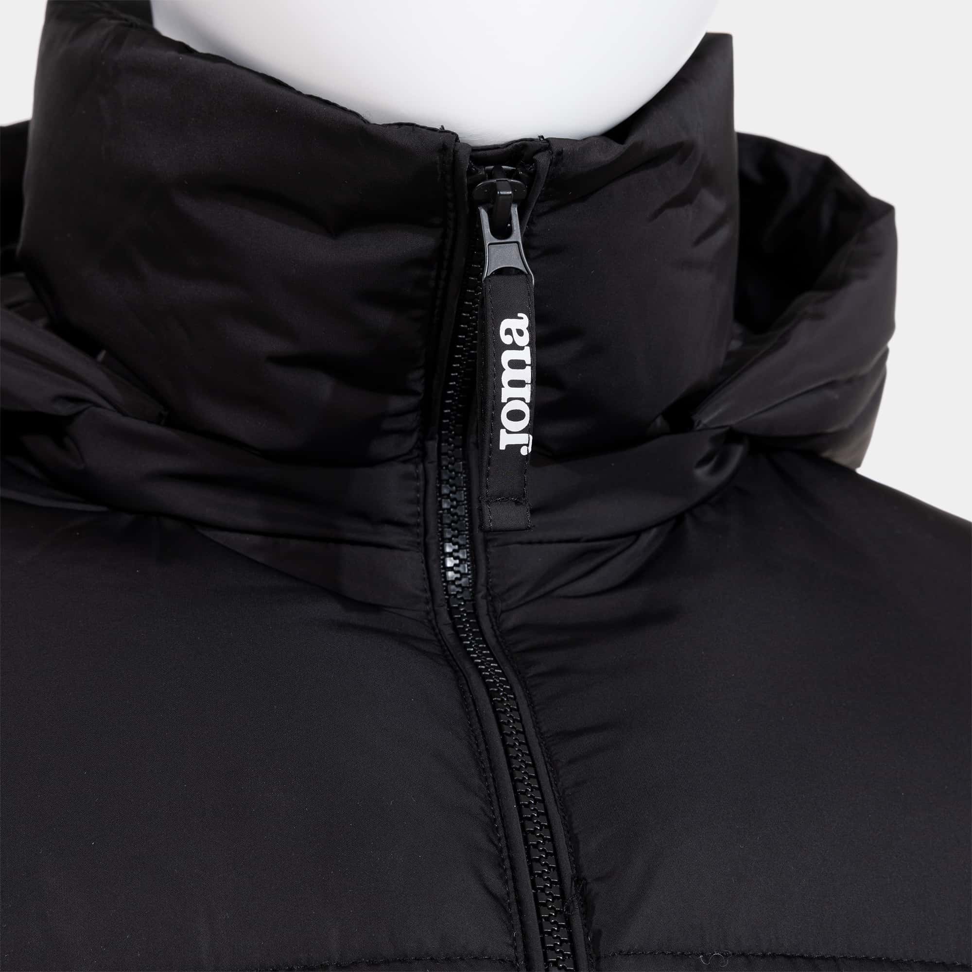 Anorak woman Mimetic