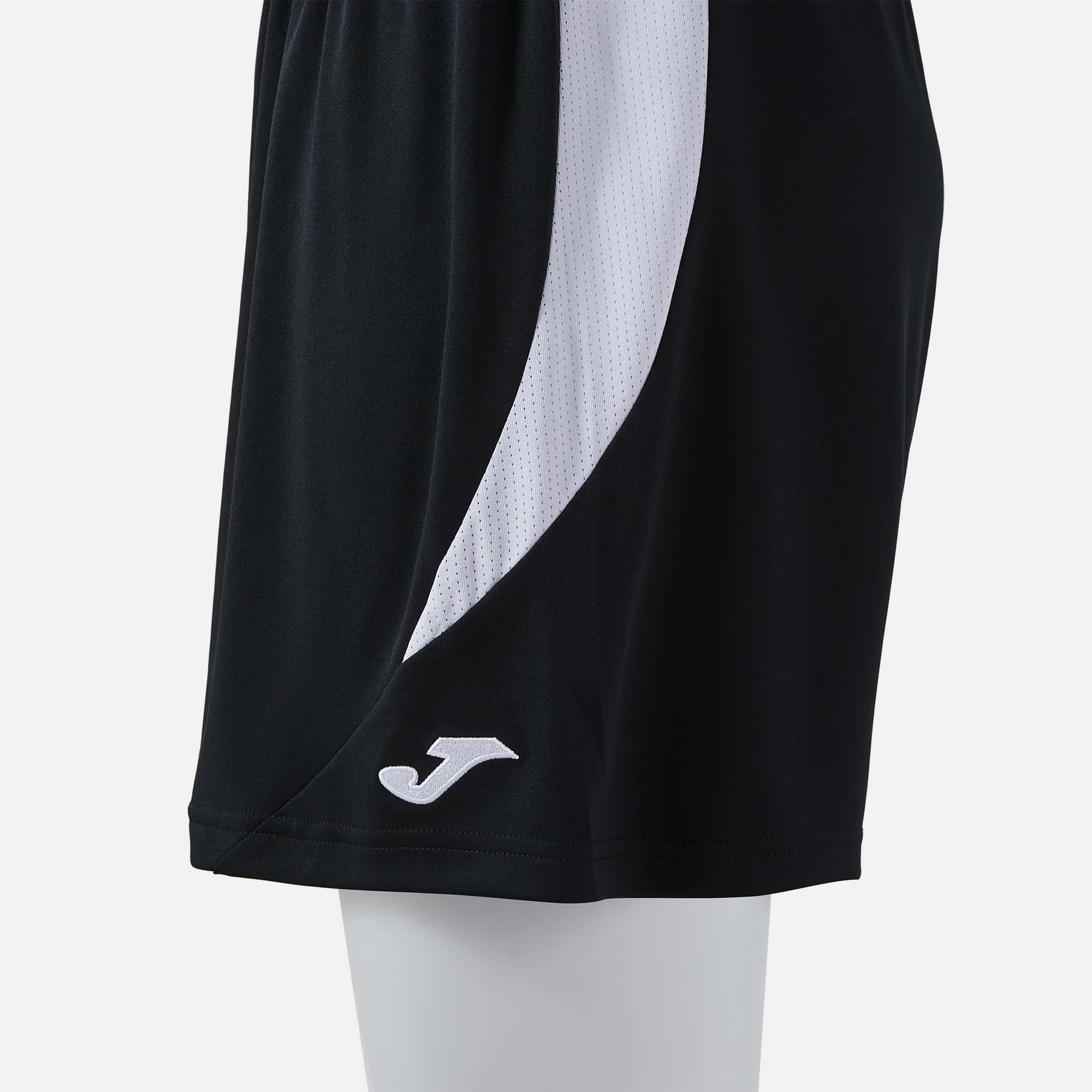 Shorts woman Tokio