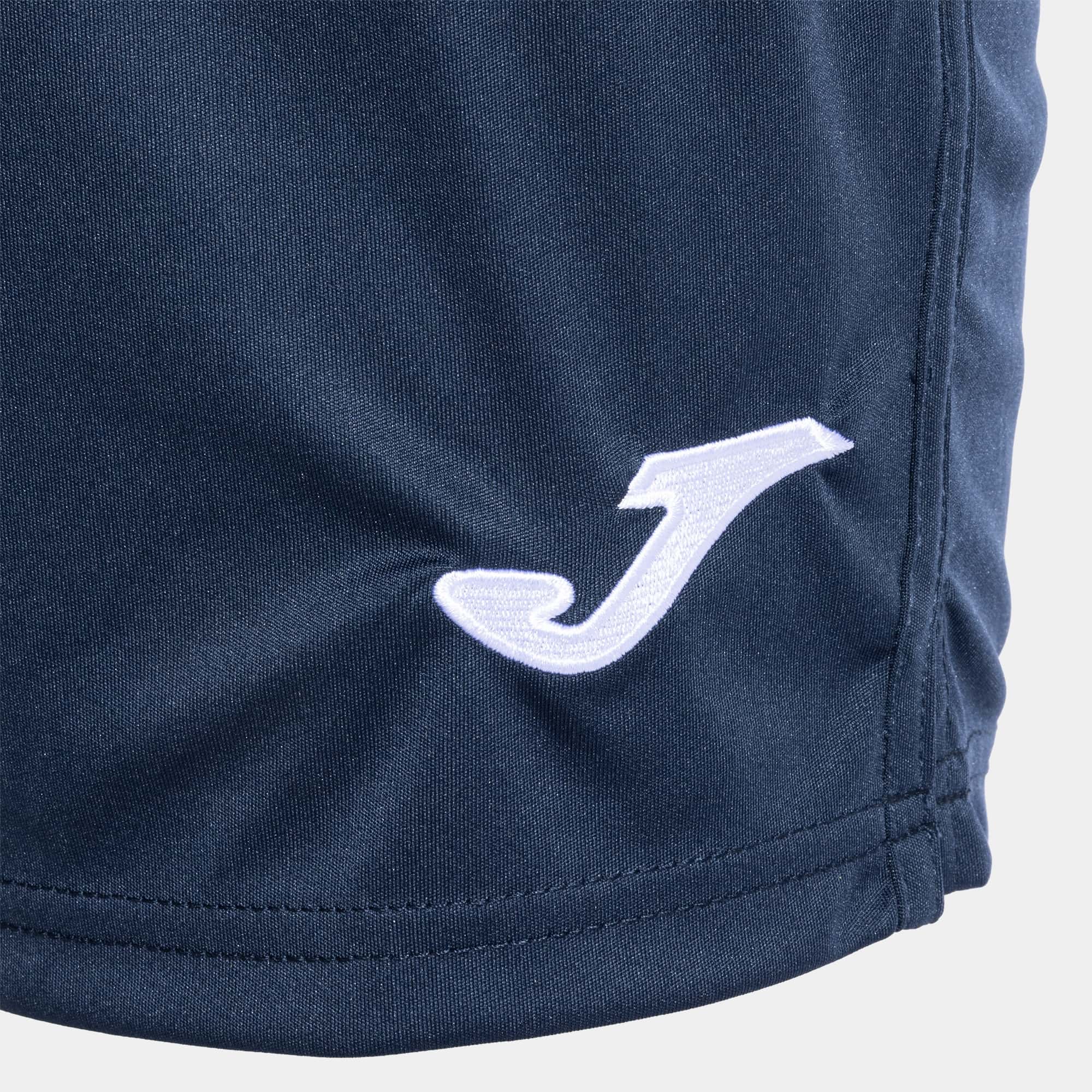 Bermuda shorts man Open III