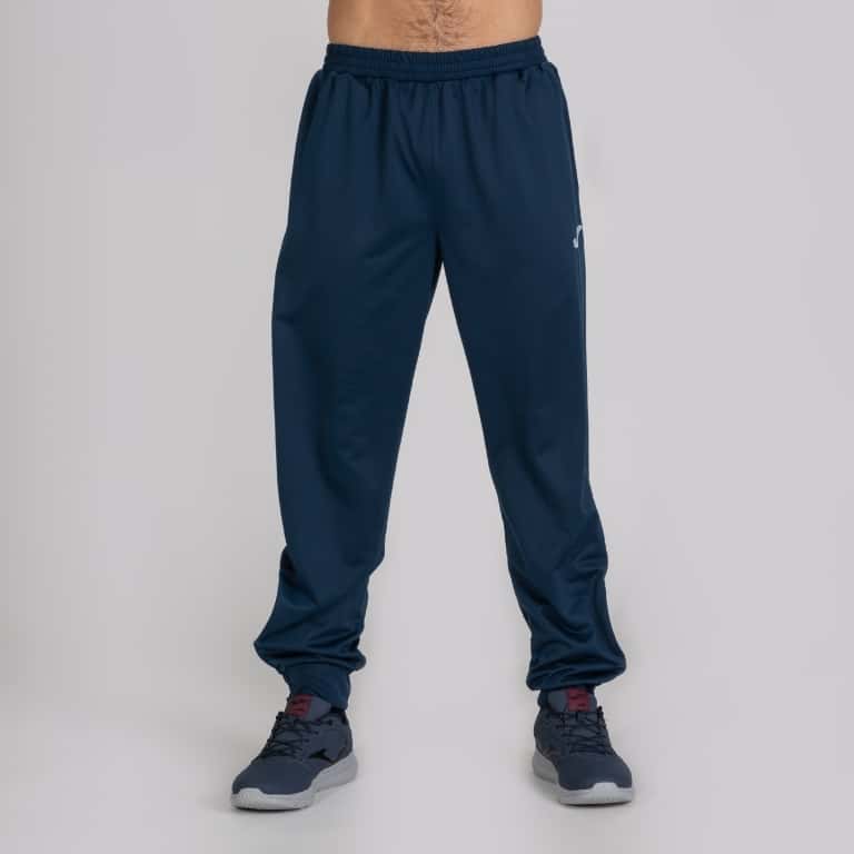 Longs pants man Estadio II