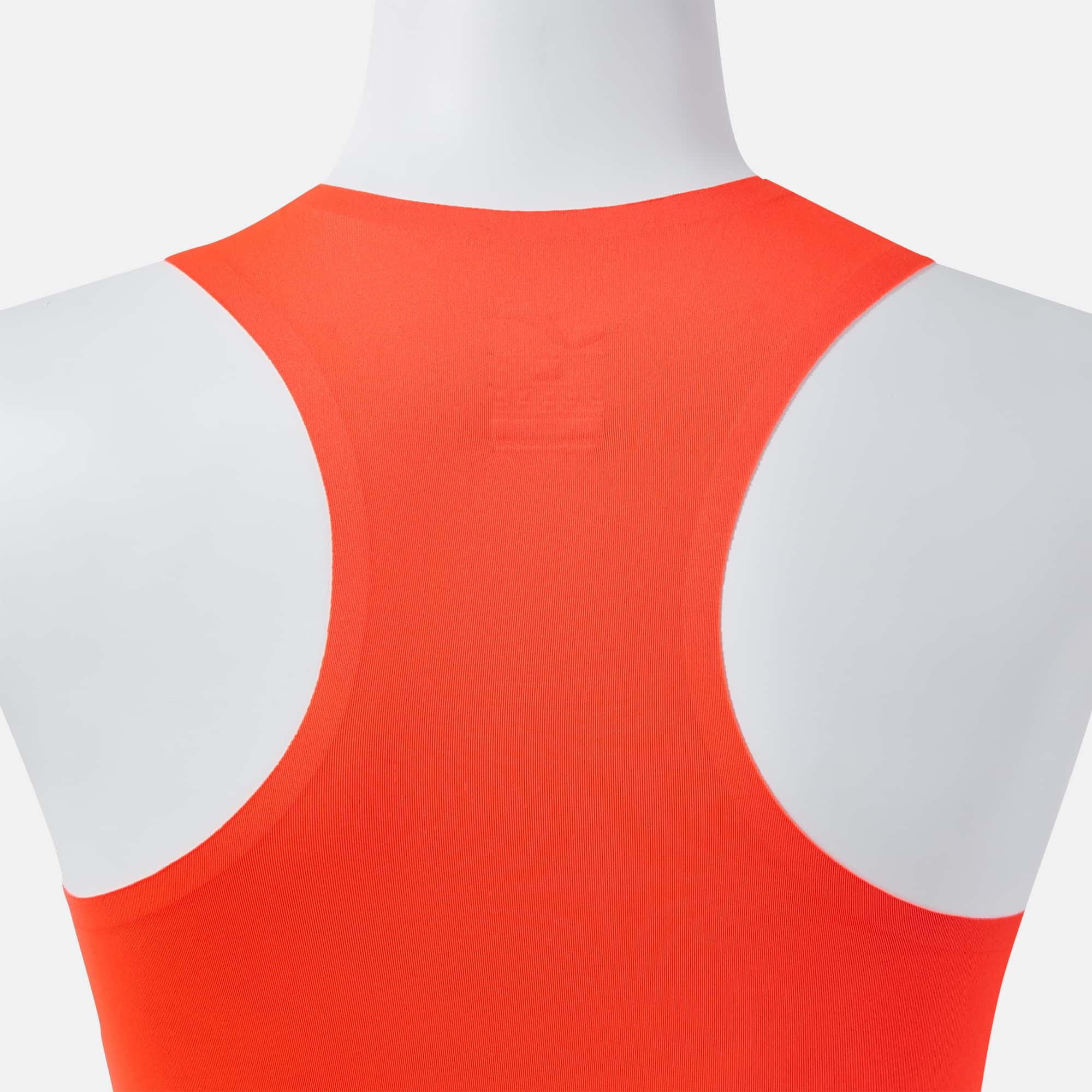 Tank-top woman Picasho