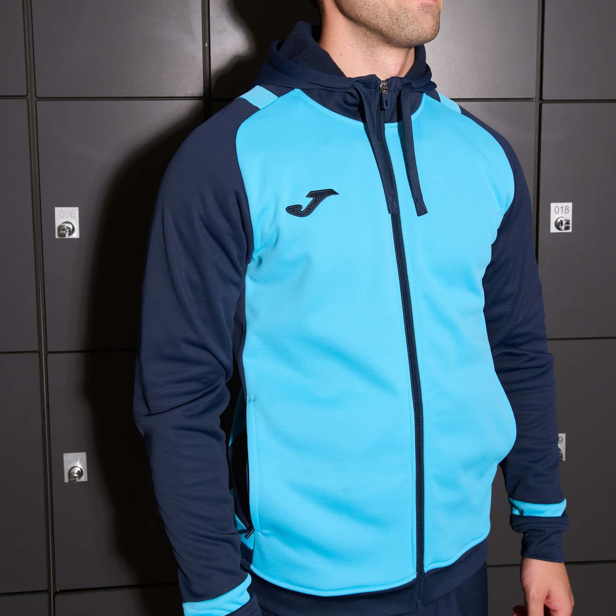 Tracksuit man Lider