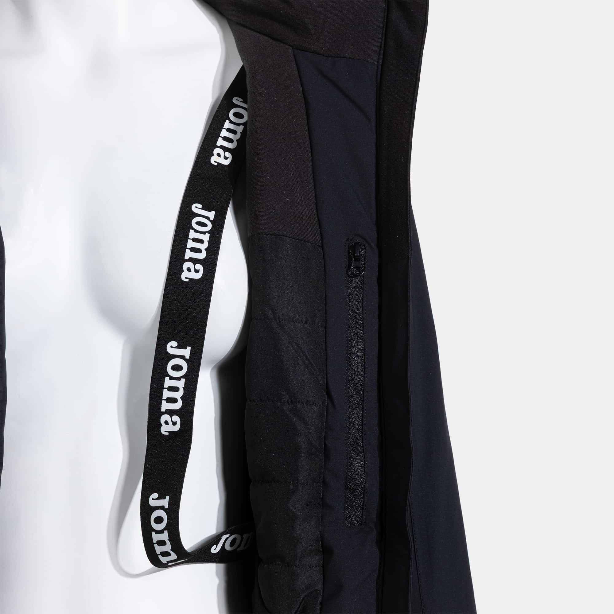 Anorak woman Alpes